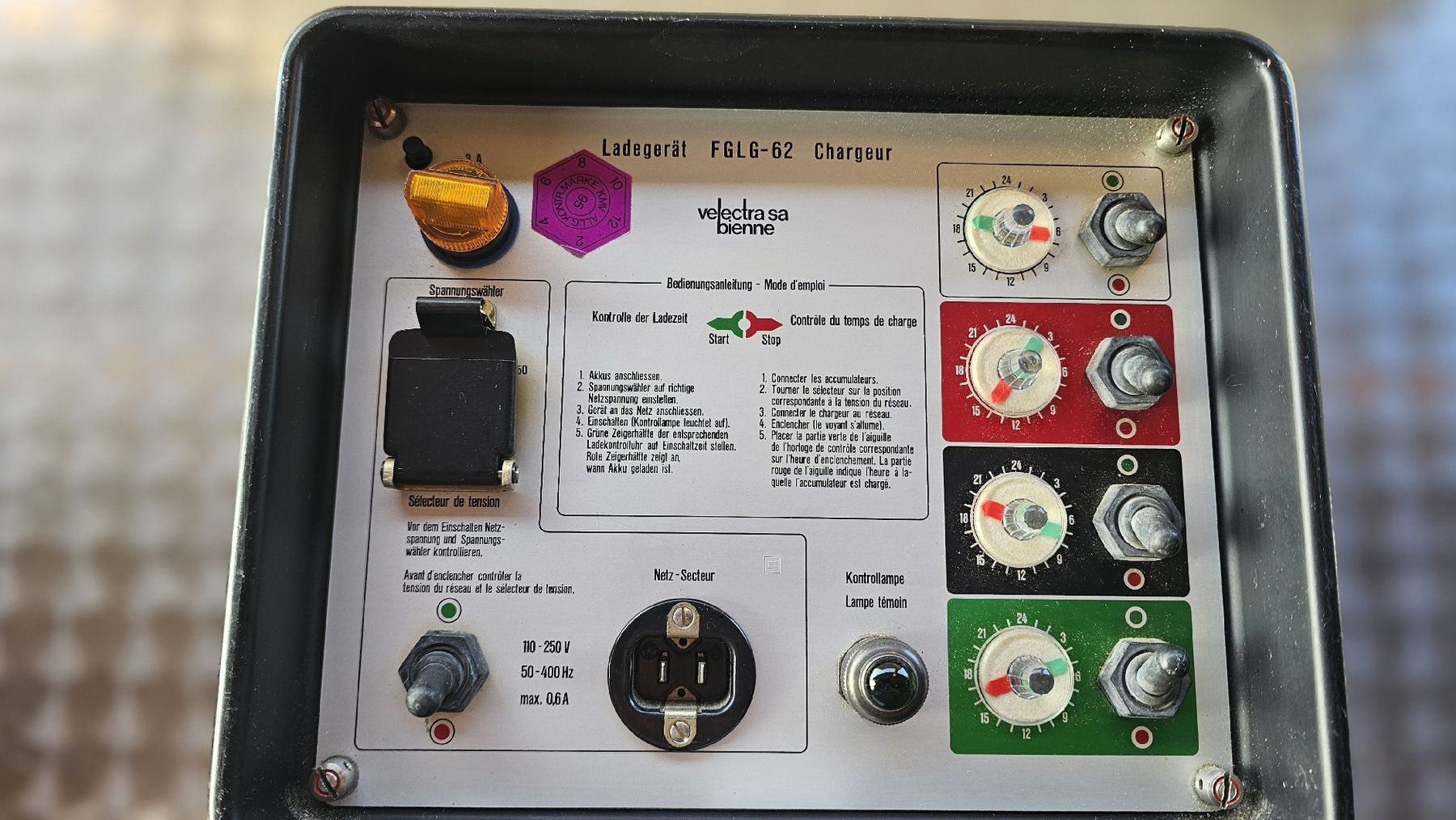 Caricabatterie: Batterien Lader DC24V – Usato da Oberdiessbach venduto da 56292 1