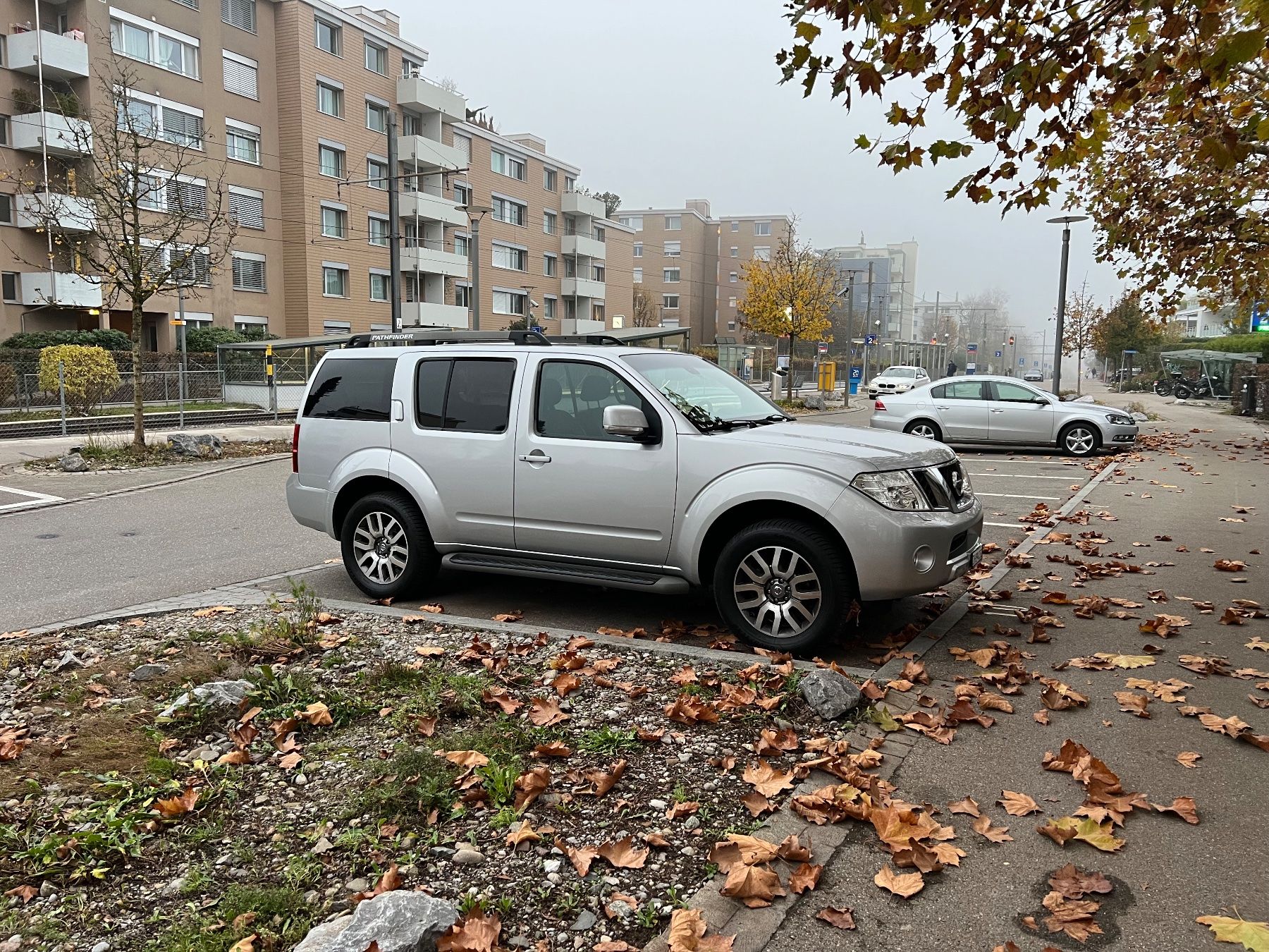 Nissan Automobili: Nissan Pathfinder 2.5 – Usato da Zürich venduto da KronossonorK