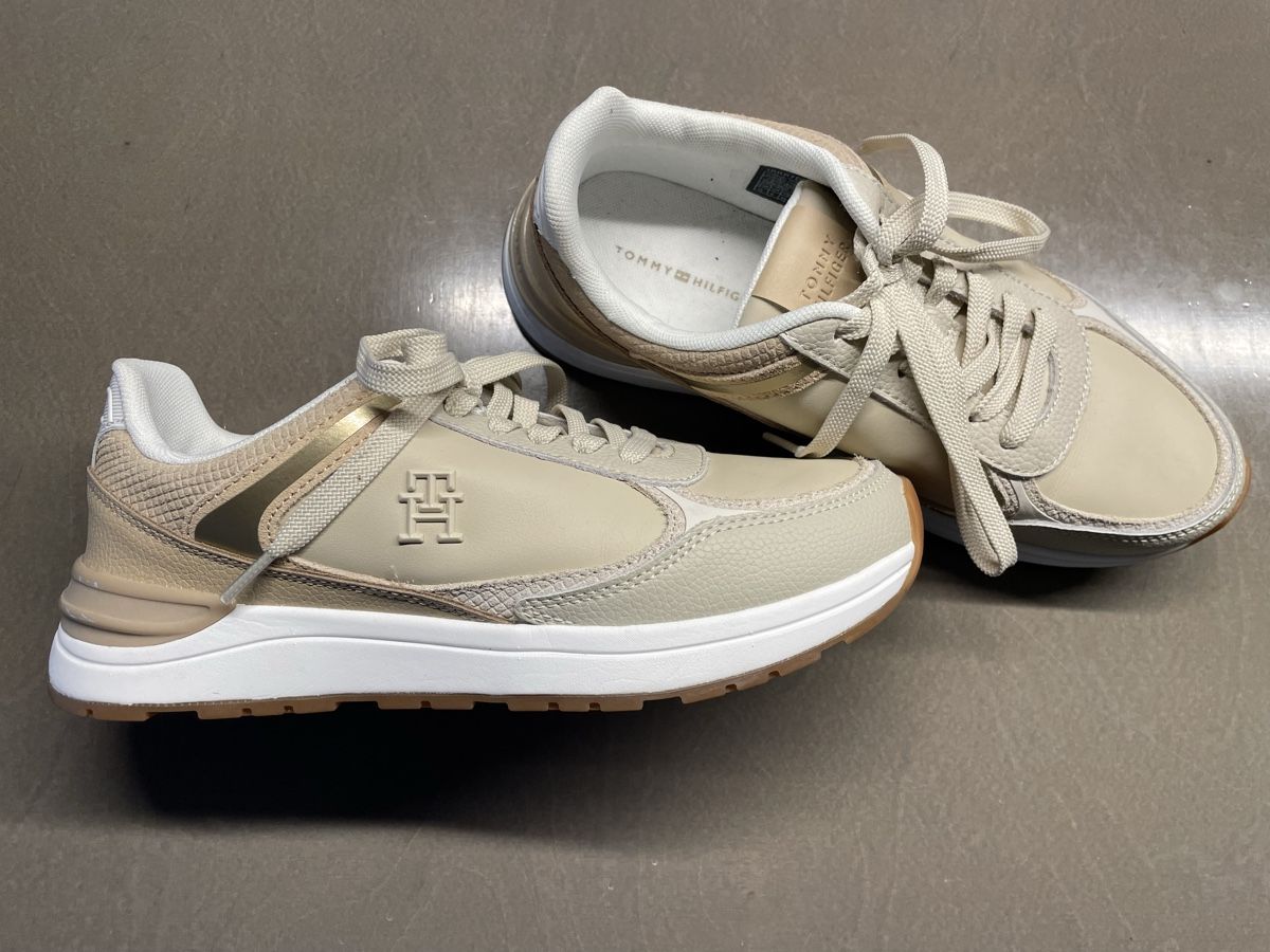 Tommy Hilfiger Scarpe da donna: Tommy Hilfiger Schuhe Gr 39 – Nuovo (secondo la descrizione) da Weinfelden venduto da cathrine776