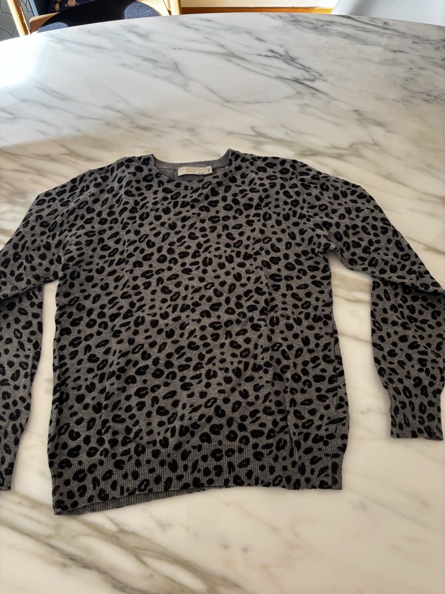 Pullover & Sweatshirts: Stella McCartney Kids Leopard Sweater. Size 10 Years – Gebraucht aus Genève von Skigasp