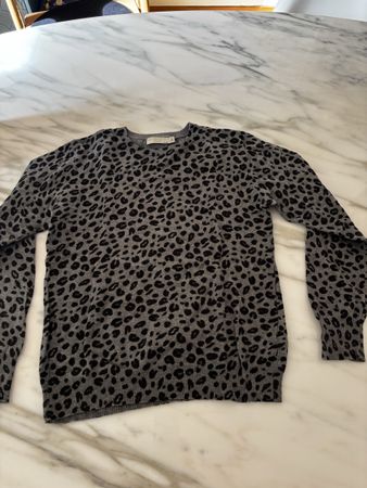 Stella McCartney Kids Leopard Sweater. Size 10 Years