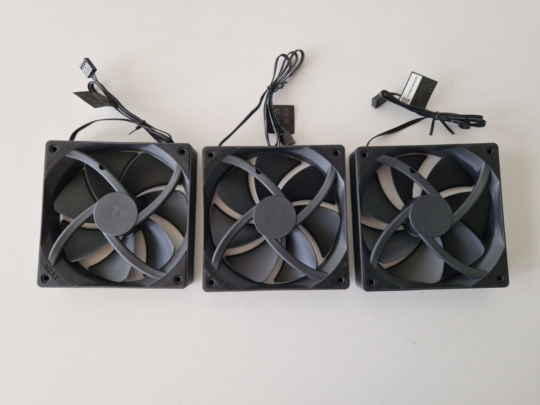 NZXT Ventilatori: NZXT F120P Lüfter – Nuovo (secondo la descrizione) da Elsau venduto da sato83 1