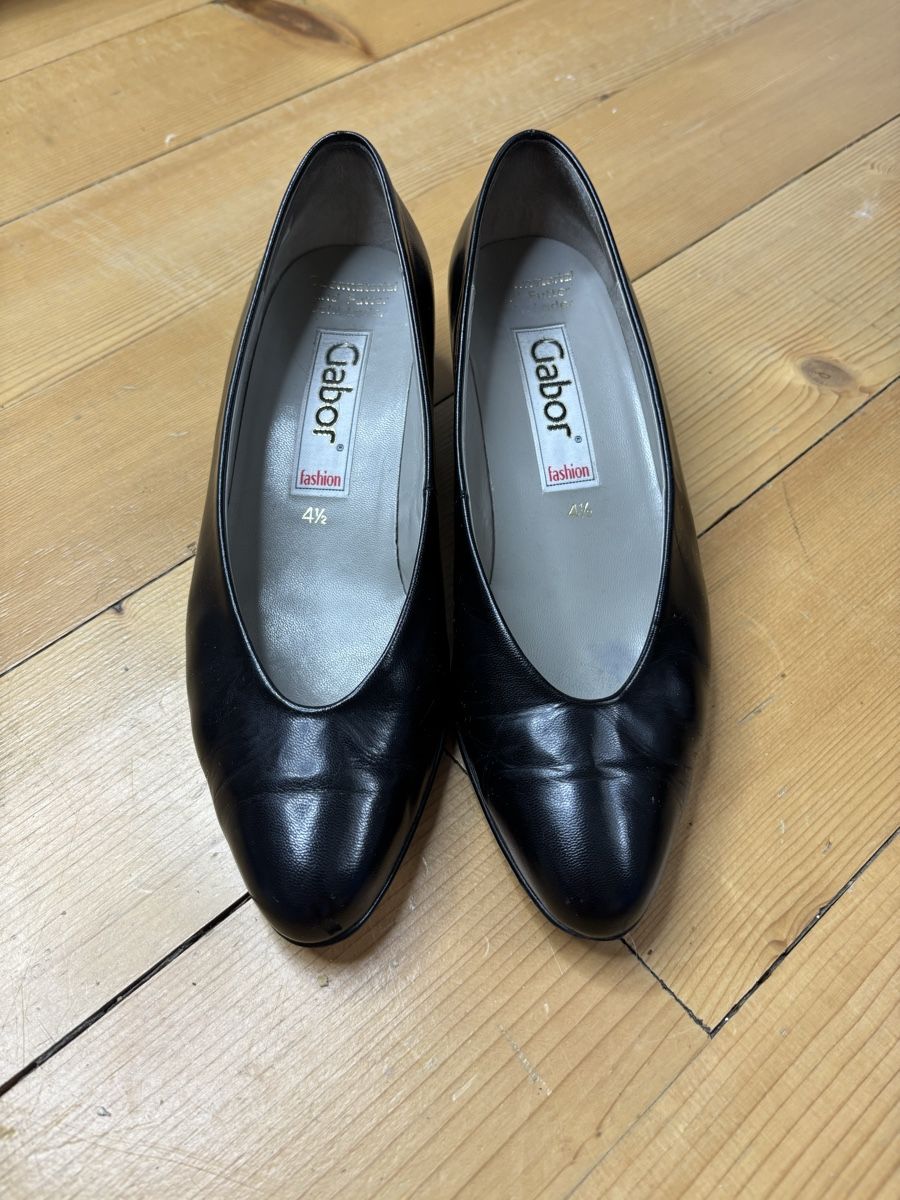 Gabor Scarpe da donna: Schöne Pumps aus echtem Leder – Usato da Bern venduto da kri_y8h8