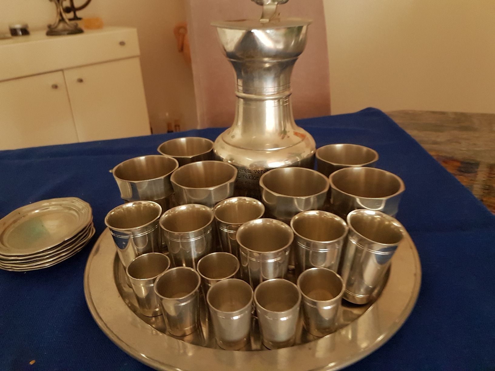 Sigg Set di piatti: Zinn Set 26 teilig gebraucht – Usato da Duebendorf venduto da Arenenberg1