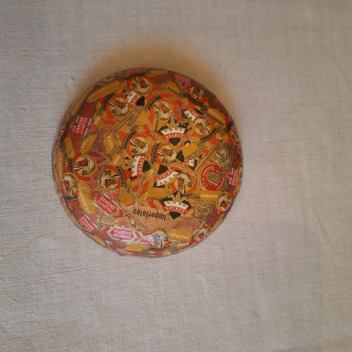 Tutte le decorazioni: Vintage Briefmarken Teller – Usato da Winterthur venduto da Goldpipau 4