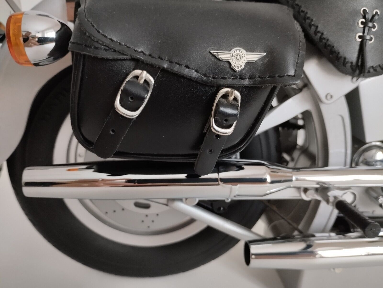 Kit di modellismo & Modellini statici: Harley-Davidson "Fat Boys" éch. 1/4 métal, Kit monté – Usato da Mézery-près-Donneloye venduto da denzer 8