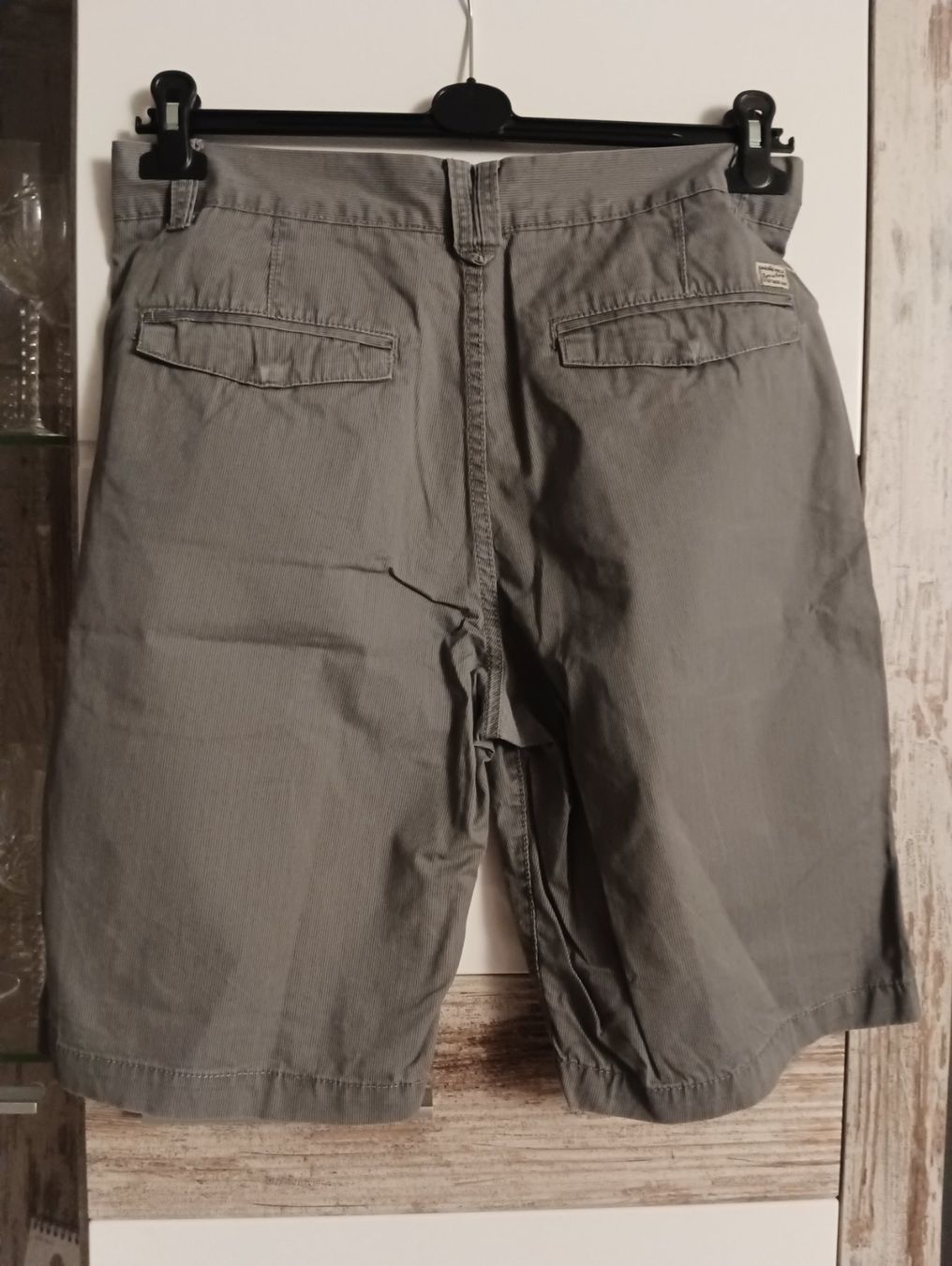 Hosen: Bundfaltenhose kurz / Springfield Gr. 32 – Gebraucht aus Oberweningen von Bumblebee2 1