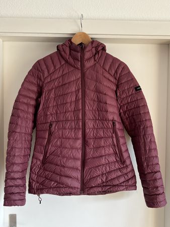 Daunenjacke Quechua warm und leicht Gr M