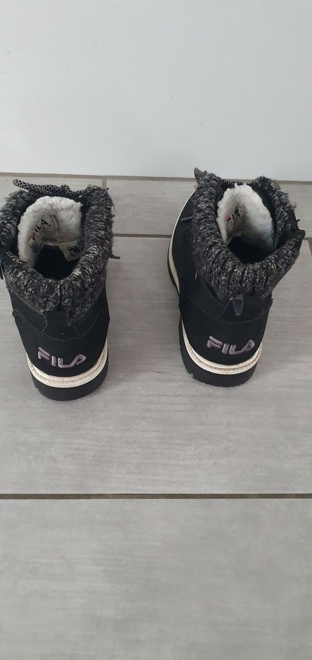 Fila Chaussures femmes: Fila Winterschuhe, Gr. 36 – D'occasion à Wallenwil par Rainbow45 5