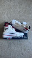 Coole Chucks Gr. 38 "Love is..." Limited Edition