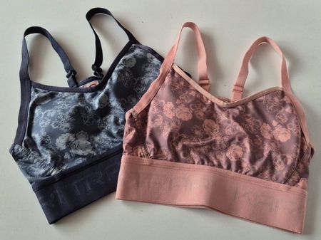 XS - Grösse, 2er SET Sport Oberteile von KARI TRAA
