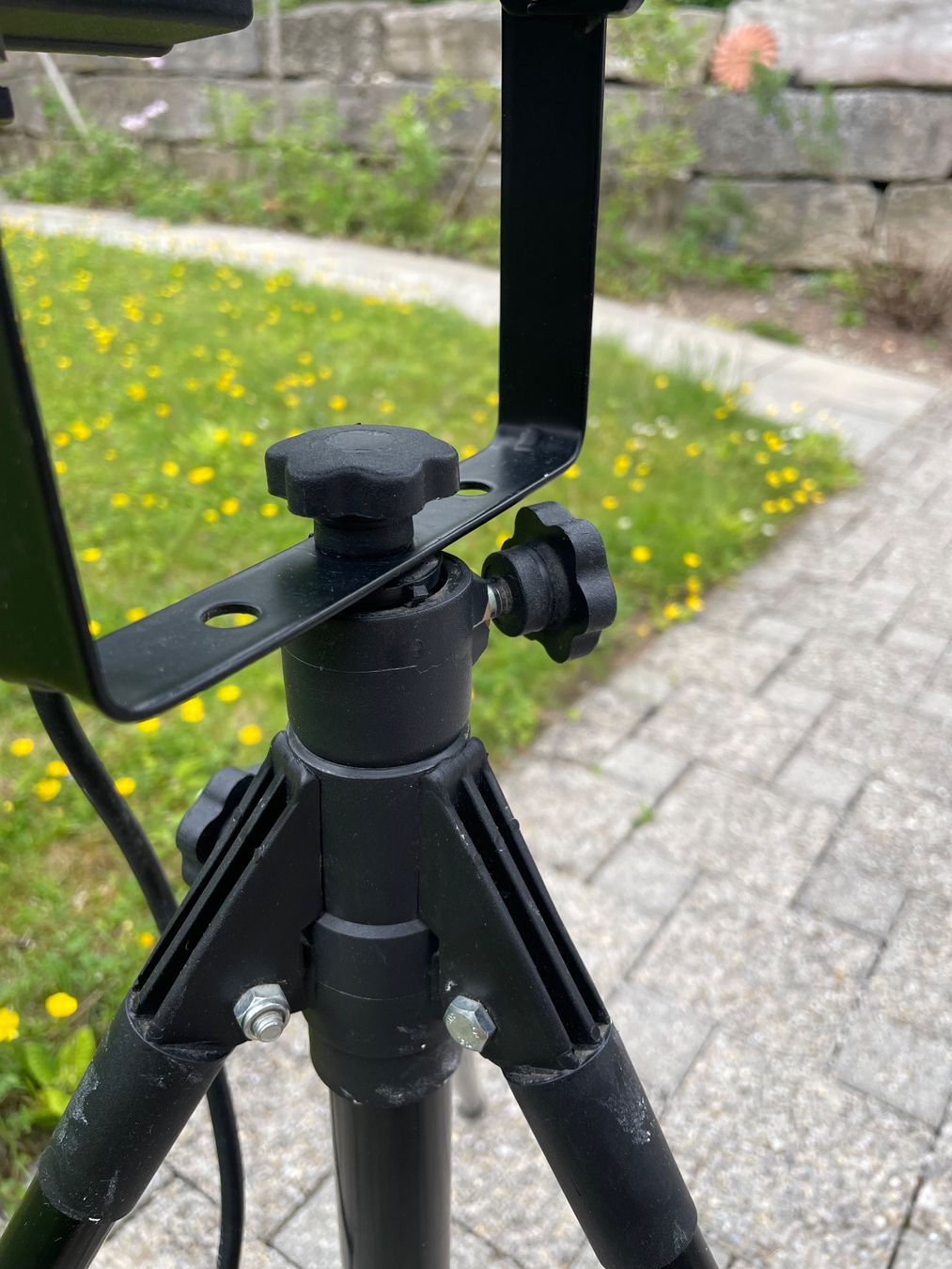 Lampade: Halogen-Baulampe/Scheinwerfer auf Stativ +Ersatzhalogenstäbe – Usato da Winterthur venduto da moschtli20 5