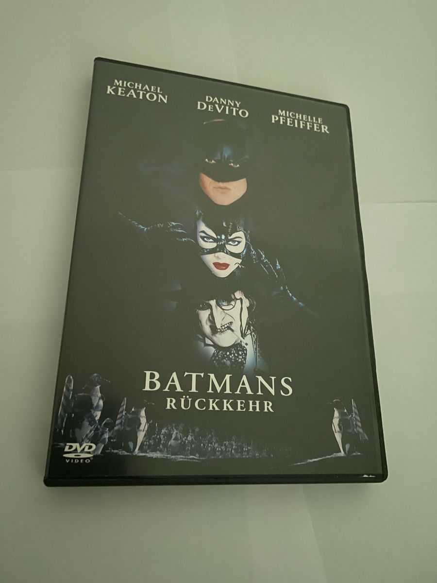 Tous les DVDs: Batmans Rückkehr – D'occasion à Winterthur par Cobraforce