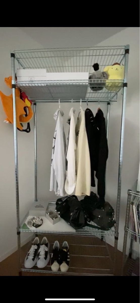 Ikea Garderobe: Étagère / dressing métallique IKEA  – Gebraucht aus Fribourg von  4
