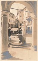 Lugano (TI) – Fontana sotto i Portici di Piazza