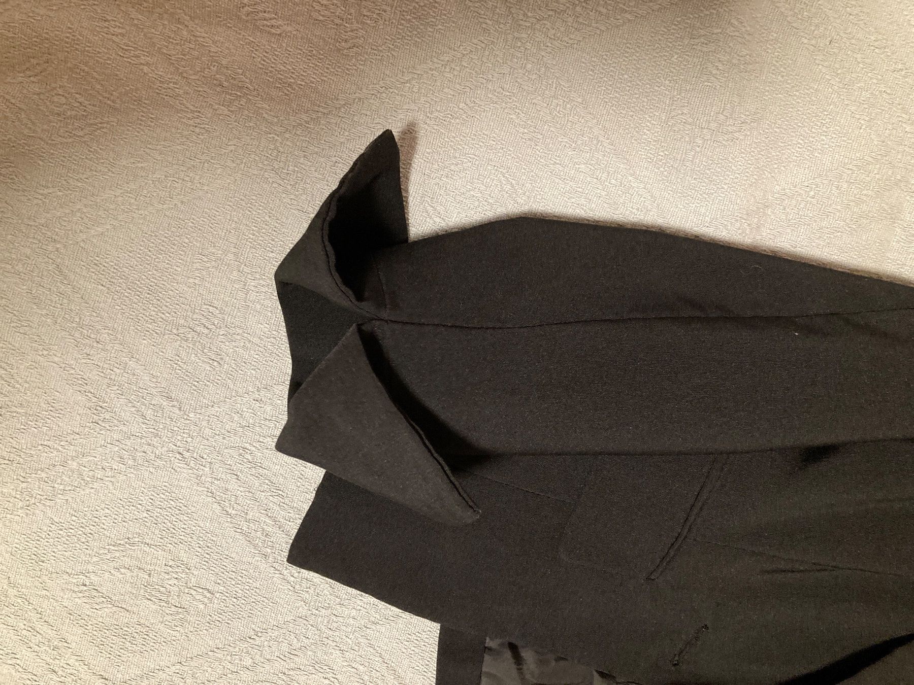 Jacken: Schwarzer Blazer Gr. 36 – Gebraucht aus Kesswil von Branca-01 4