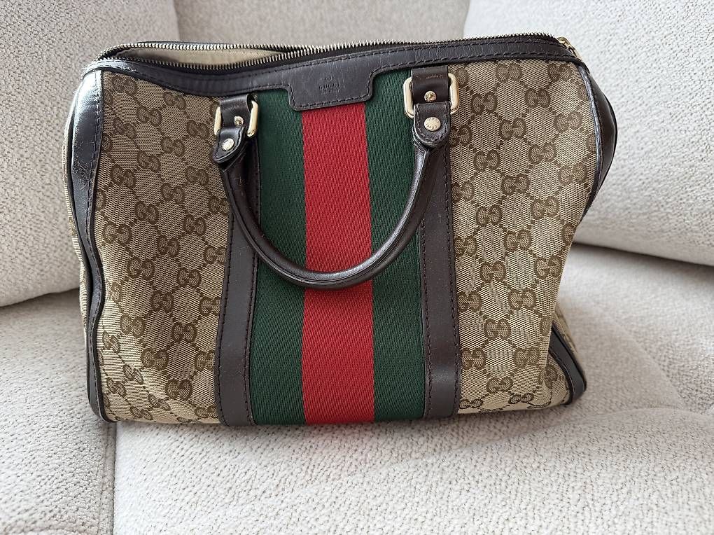 Gucci Sacs femmes: Gucci Boston Bag, Top  Klassiker – D'occasion à Chur par Janabanana2