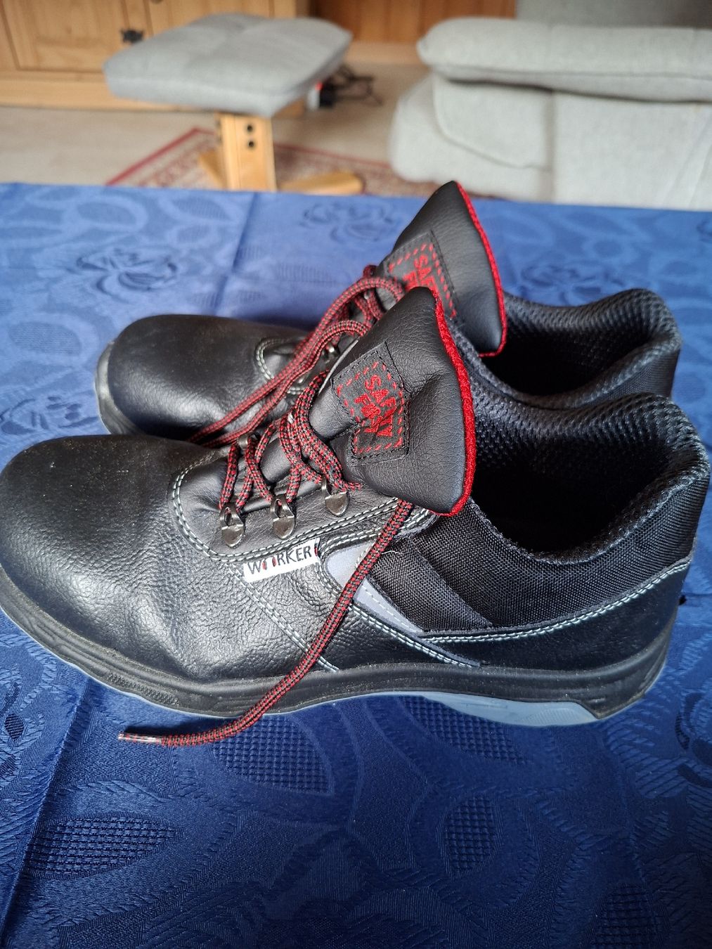 Chaussures hommes: Robuste Sicherheitsschuhe, Grösse 43 – Neuf (Voir description) à Marbach LU par antanarivo 2