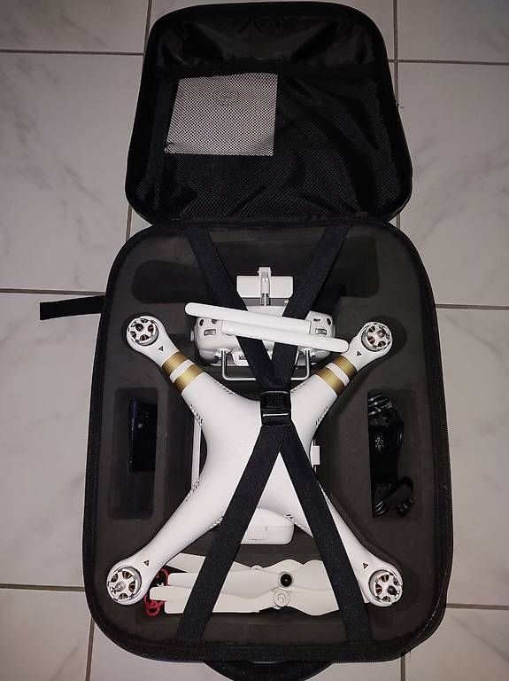 DJI Camcorder: DJI Phantom 3 mit Zubehör und Rucksack – Gebraucht aus Egg SZ von kaelin8847
