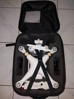 DJI Phantom 3 mit Zubehör und Rucksack