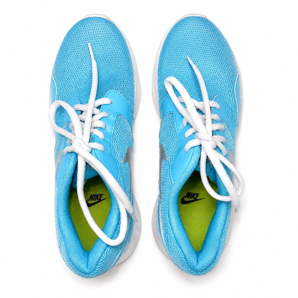 Nike Scarpe da donna: Nike Laufschuhe Damen Grösse 37.5 Hellblau – Usato da Aarberg venduto da LovelyThings_ 3