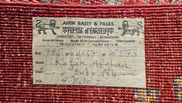 Tappeti: Tapis Afghan décoratif. – Usato da St-Cergue venduto da swi_plq2 2