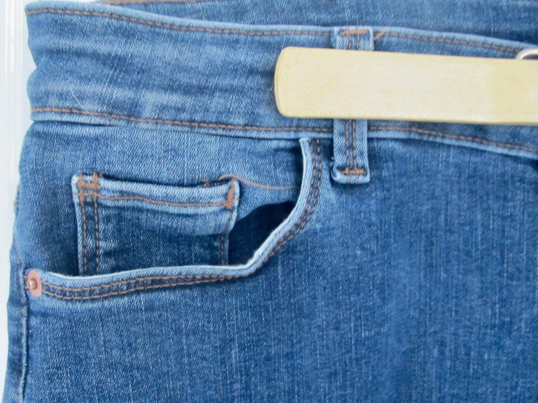 C&A Jeans: JEANS C&A HIGH SLIM – Gebraucht aus Murten von Selliot 2