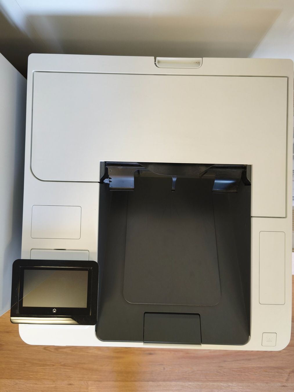 Hewlett Packard Stampanti: HP LaserJet Managed E60155dn – Usato da Sommeri venduto da villa0928 2