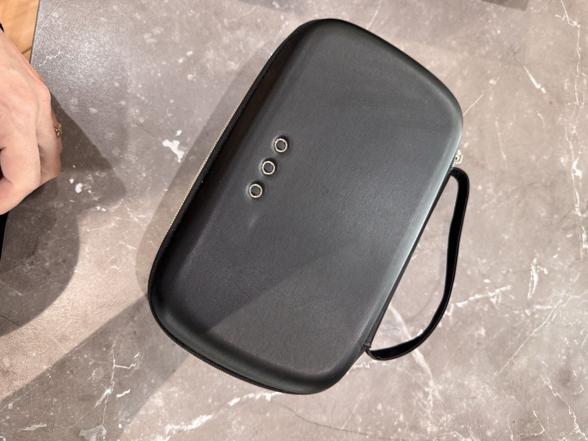 GHD Asciugacapelli: Sèche cheveux de voyage  GHD new – Nuovo e nell'imballaggio originale da Delémont venduto da Dolcegera22 1