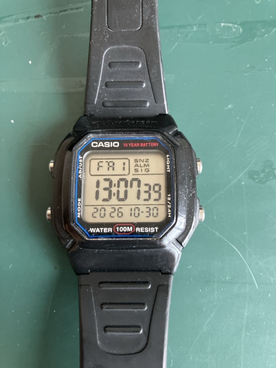 Casio Orologi: Casio Digitaluhr – Usato da Bern venduto da Raidolon 1