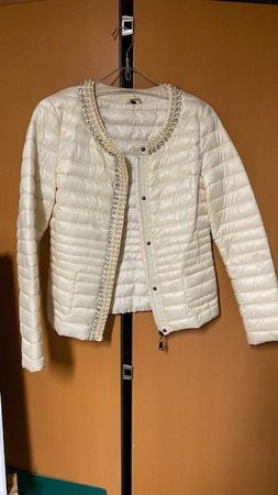 Veste matelassée avec perles neuve