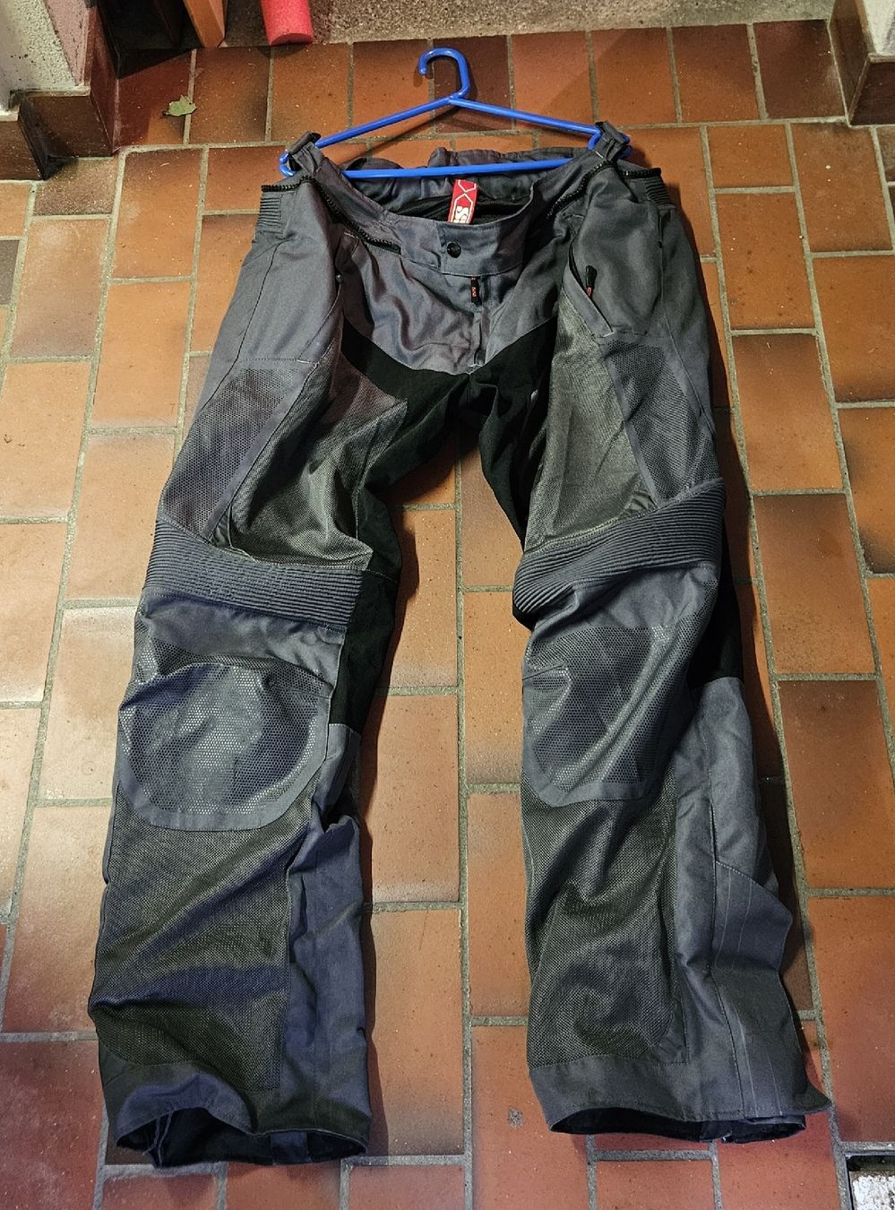 IXS Hosen: Motorradhose Sommer IXS – Gebraucht aus Buochs von buochser6