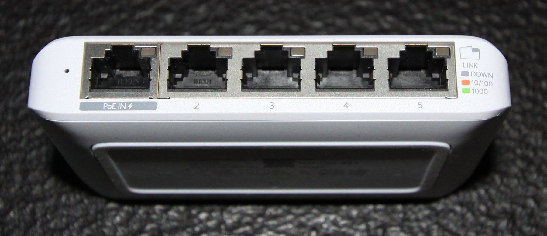 Ubiquiti Hubs & Switches: Ubiquiti Switch USW Flex Mini – Neuf (Voir description) à Herzogenbuchsee par brecm 1