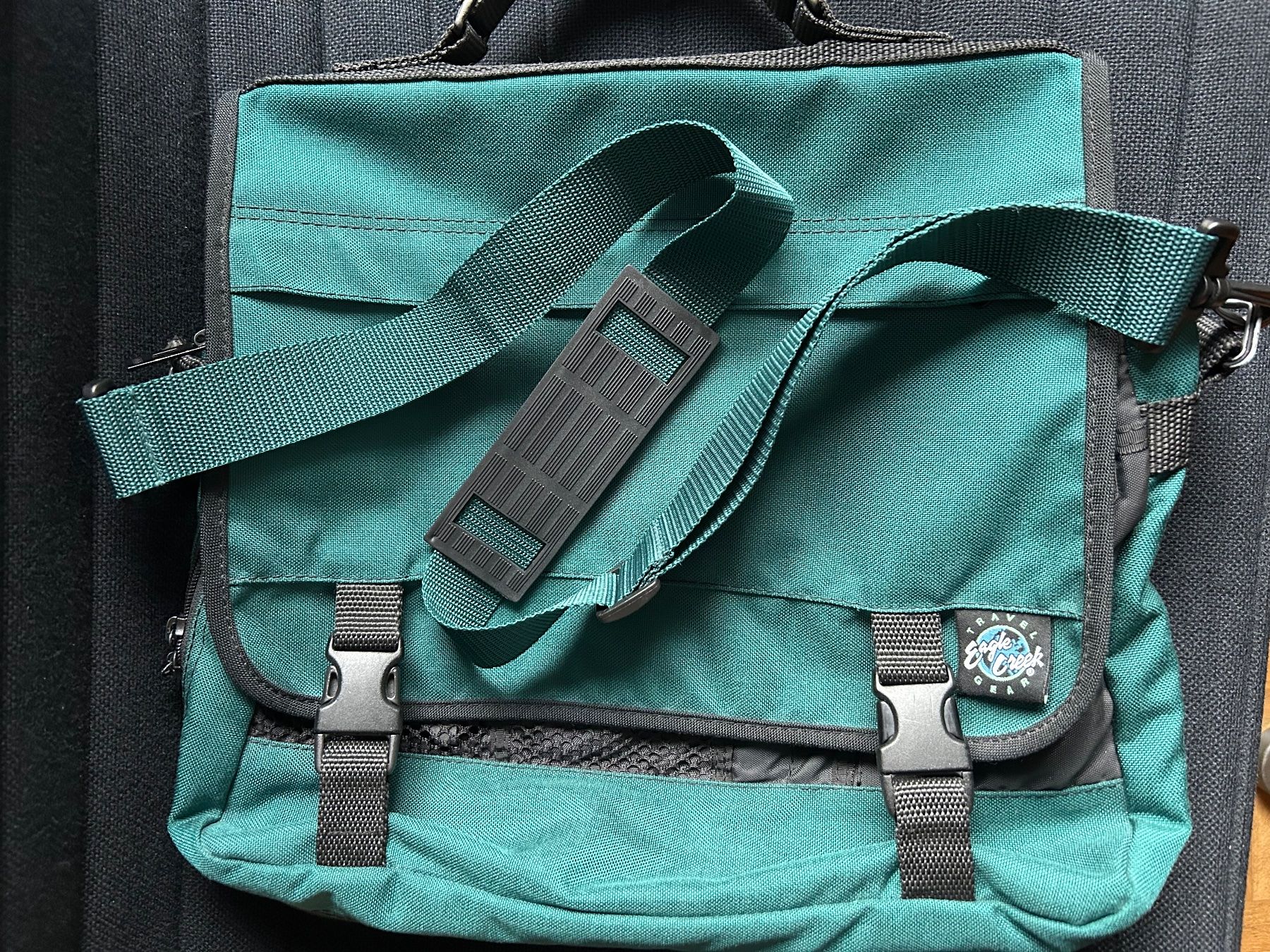 Borse: Eagle Creek Tasche – Usato da Bern venduto da Wuno99