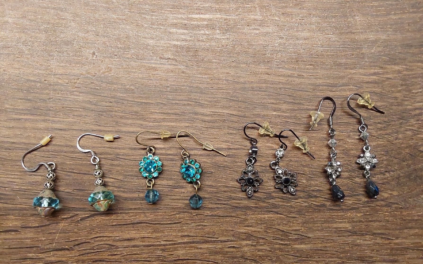 Orecchini pendenti & Orecchini a lobo: 4 Paar Ohrschmuck – Usato da Köniz venduto da scopello12