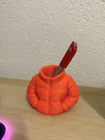 Stiftehalter im Daunenjacken-Design – 3D-Druck