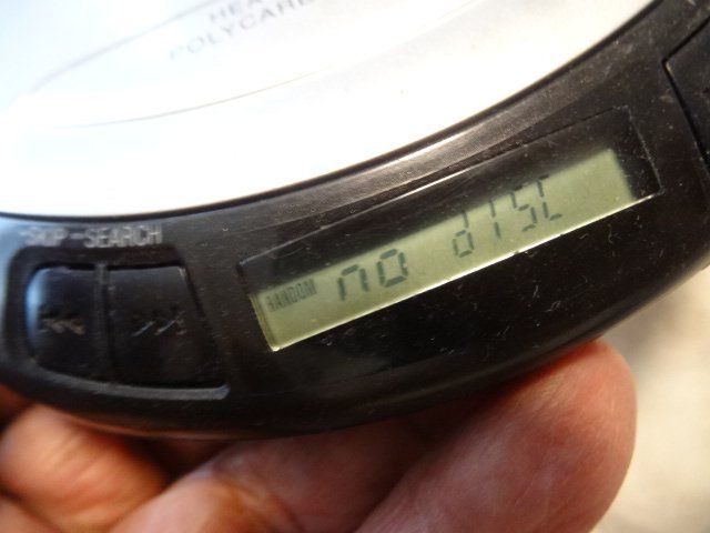 Panasonic Multimediaplayer & Streamer: PANASONIC CD PLAYER XBS SL-S113.LÄÜFT – Gebraucht aus zürich von ahmad01 7