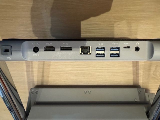Kensington Dockingstation: SD7000 Surface Pro Docking Station – Gebraucht aus Schaffhausen von Maksh 2