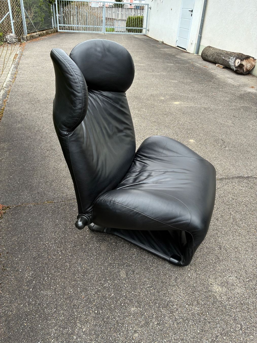 Cassina Sessel: Cassina Wink Chair in Leder – Gebraucht aus Lyss von Marylinn58