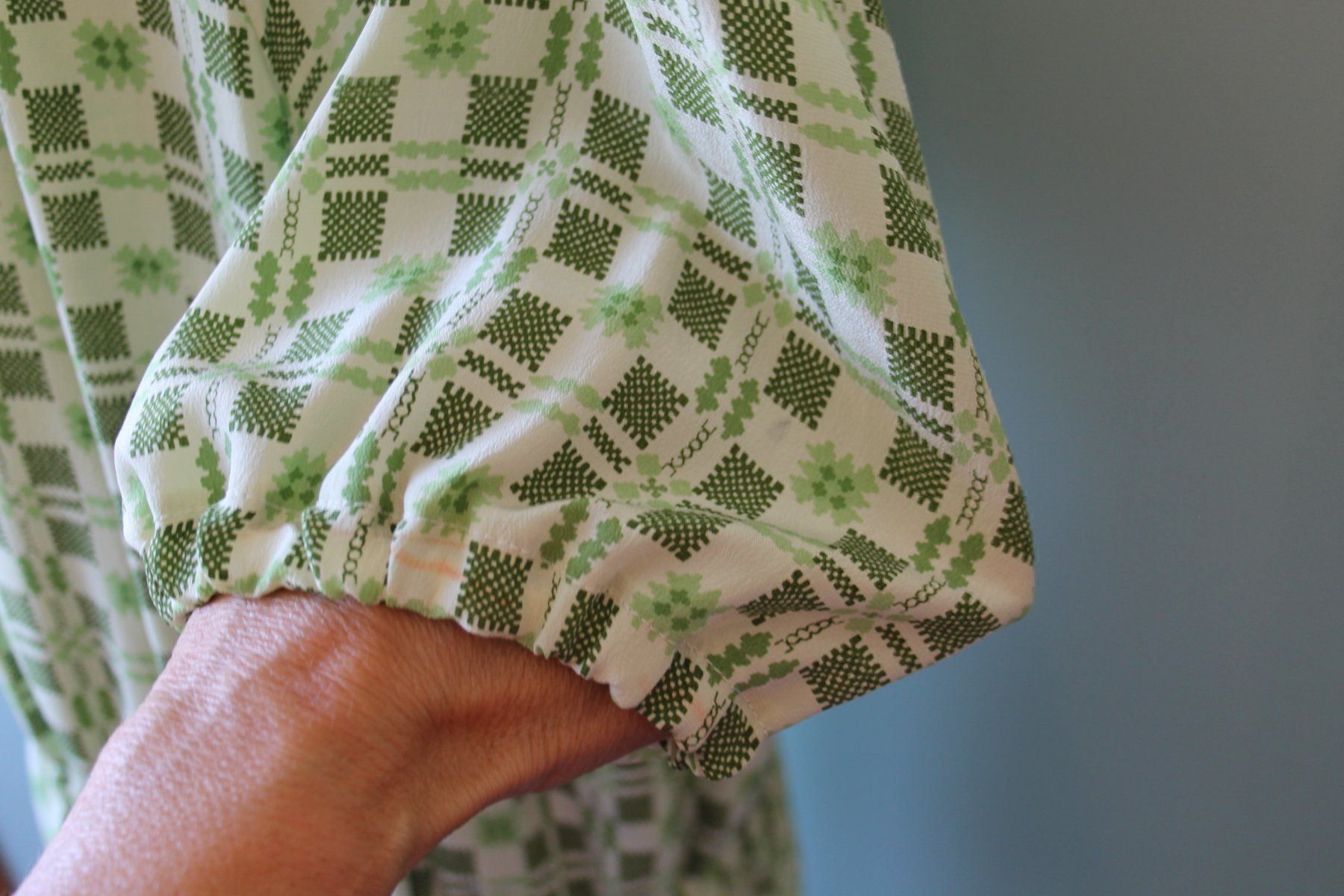 Vestiti: Kleid – Usato da Schaan venduto da antikes_und_kurioses 3