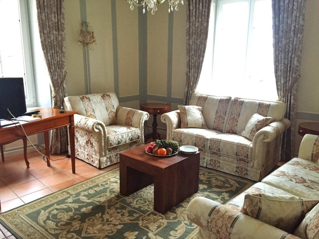 Divani: SCHRÖNO Sofagarnitur 3er und 2er Sofa + Sessel - top Zustand – Usato da Buchs ZH venduto da krankussy