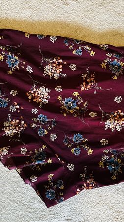 Missguided Floral Skirt - Size 10 - Fall Fashion