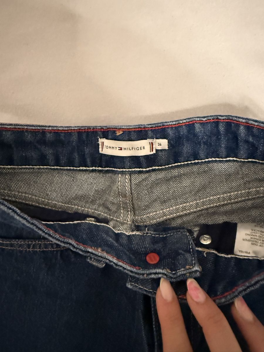Tommy Hilfiger Jeans: Tommy Hilfiger Jeans Shorts – Nuovo (secondo la descrizione) da St. Moritz venduto da ari_9fcv 1