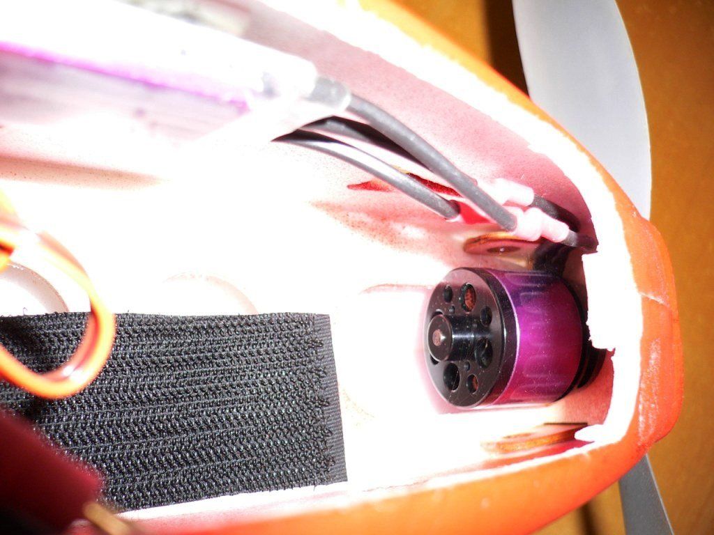 Modellismo RC: Seb Art Challanger – Usato da Wilen b. Wollerau venduto da Loonyacht 9