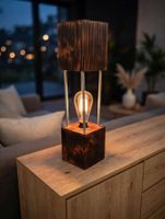 Design Lampe aus massivem, geflämmtem Holz 🪵