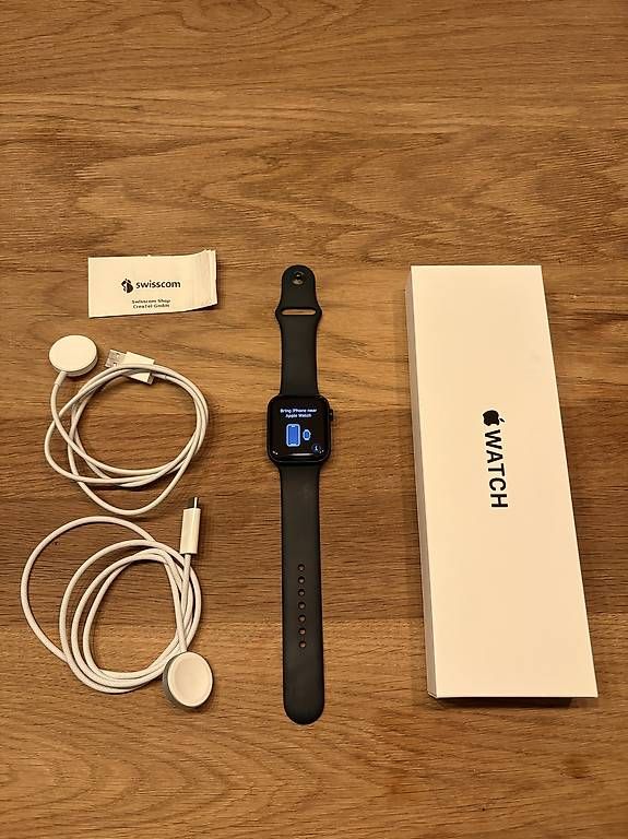 Apple Smartwatch: Apple Watch SE 3, 44mm, Cellular, Midnight – Usato da Pfäffikon ZH venduto da naese