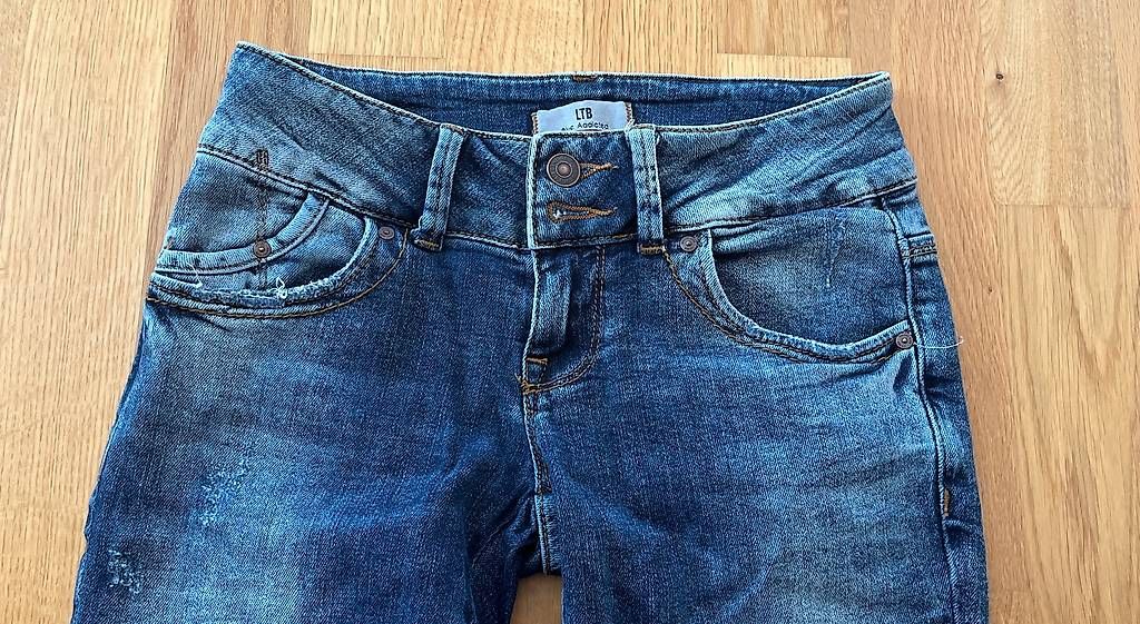 Jeans: Jeans LTB "Molly", Grösse W25/L30 – Gebraucht aus Luzern von tflorin 1