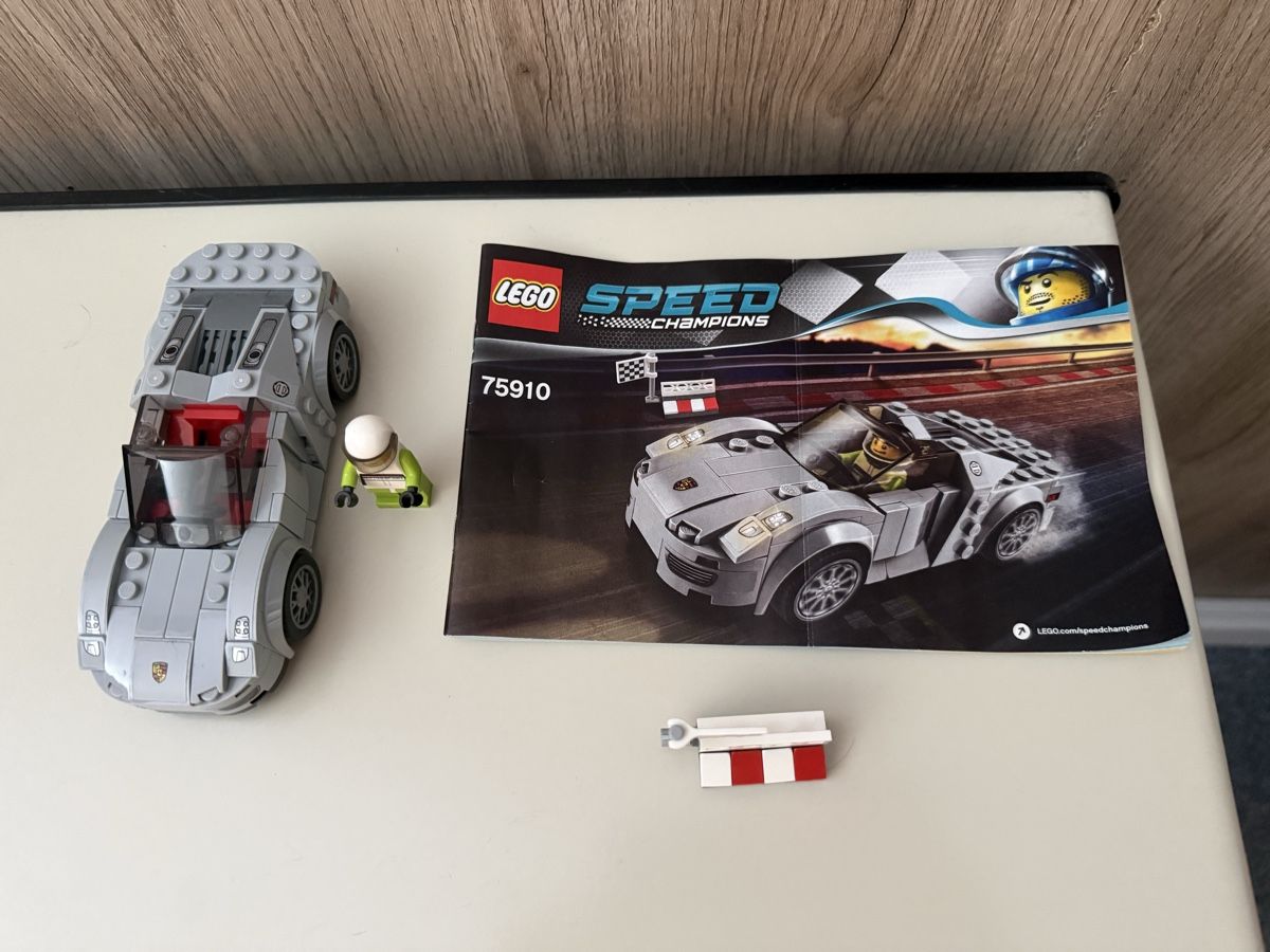 Lego Kit di costruzioni: Lego Speed 75910 - Porsche – Usato da Chiggiogna venduto da TheLegend88