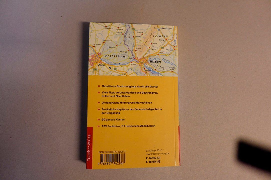 Libri: Reiseführer Bratislava und Zahorie – Usato da Chur venduto da JennyAlexander 1