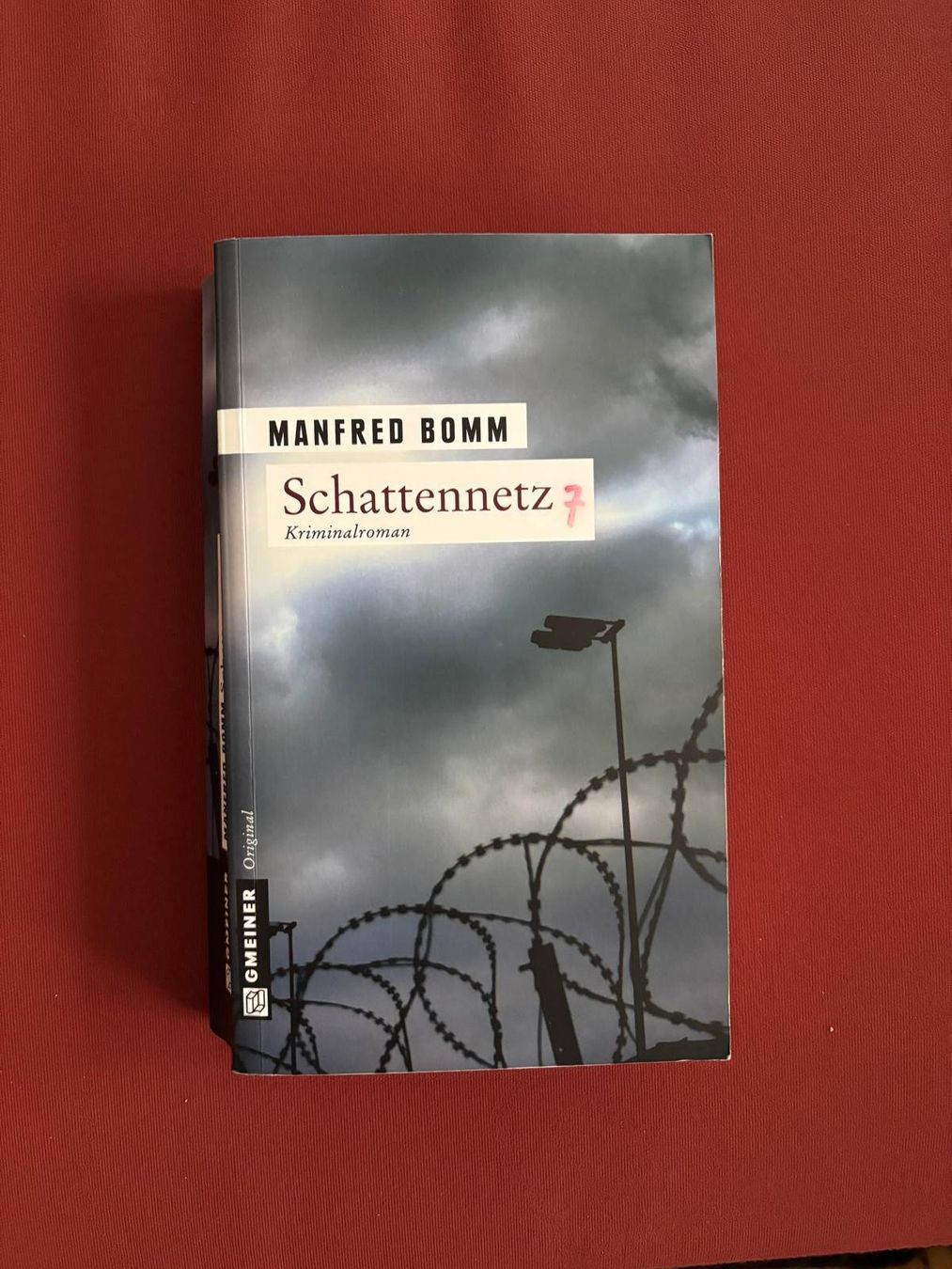 Bücher: Bomm Manfred - Schattennetz / Krimi – Gebraucht aus Schaffhausen von buecherlaus-thriller